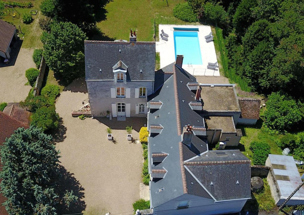 Bed and Breakfast Le Clos des Péziers à Vineuil  Extérieur photo